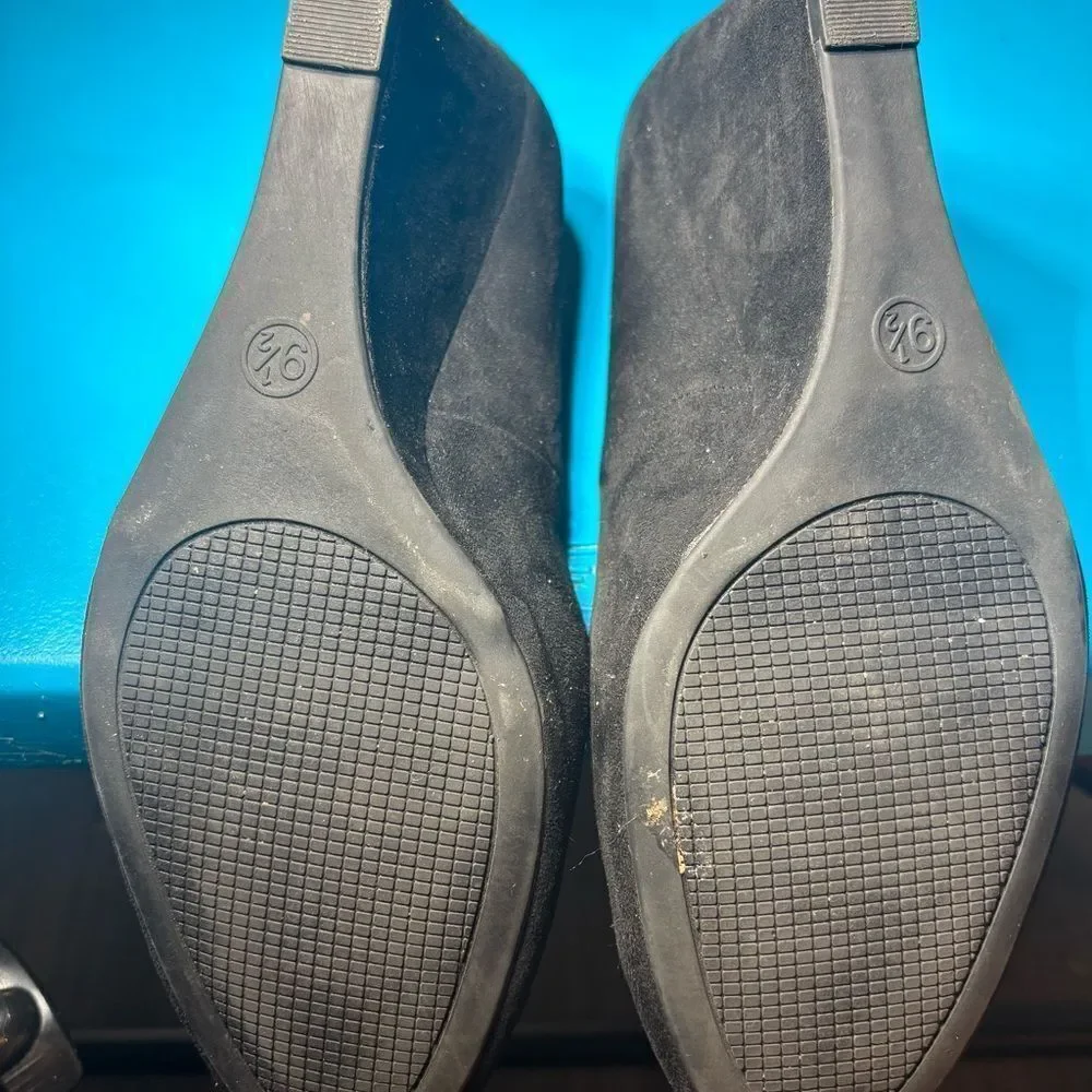 A New Day Black Suede Wedges Womens Size 9.5 EPC